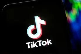 TikTok exposes the algorithm to users. Transparency is also a force